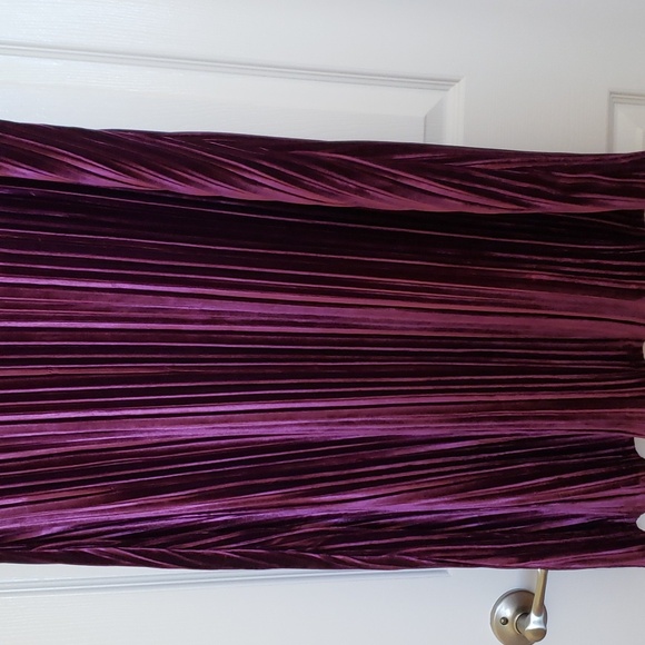 NEW Woman Within Dress - Picture 3 of 8